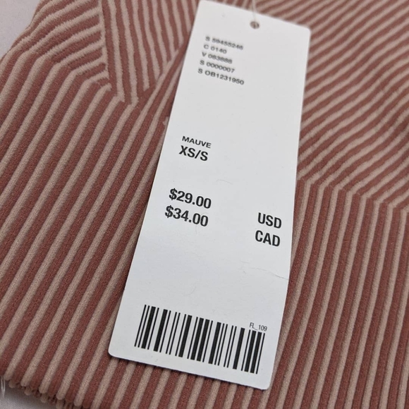 SOLD Urban outfitters plunge mauve top - Picture 3 of 3